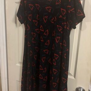 LuLaRoe Stylish Black and Red Geometric Dress Hi low size large